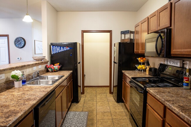 Prairie Pointe Student Living