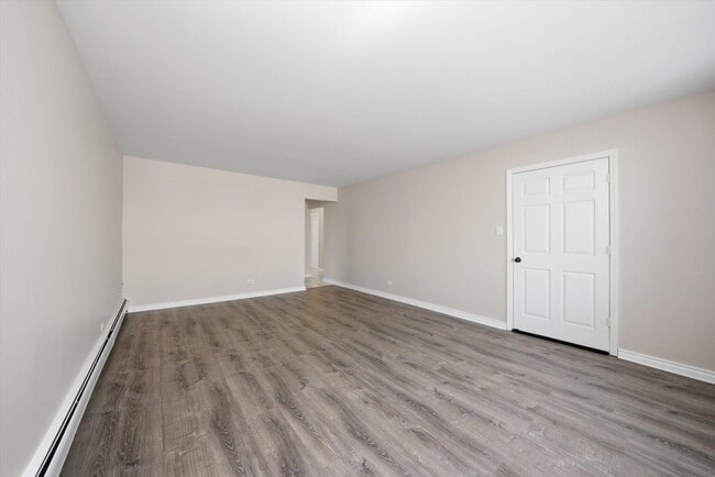 Photo - 6135 W 79th St