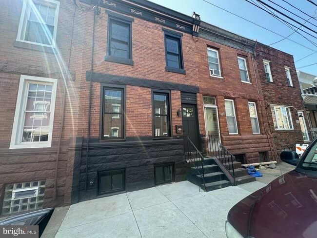Building Photo - 3147 Salmon St Rental