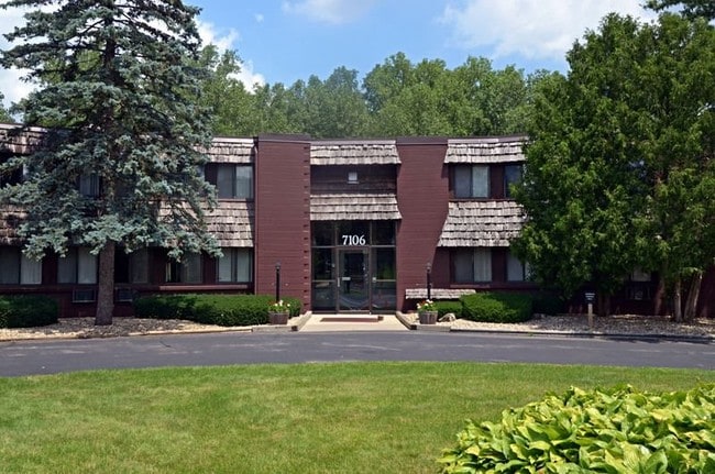 Photo - 7106 Fortune Dr Unit 22