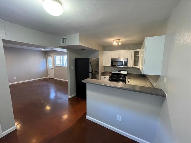 Photo - 610 Franklin Blvd