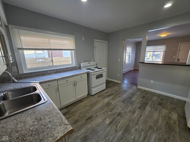 Photo - 1116 N Dearborn St