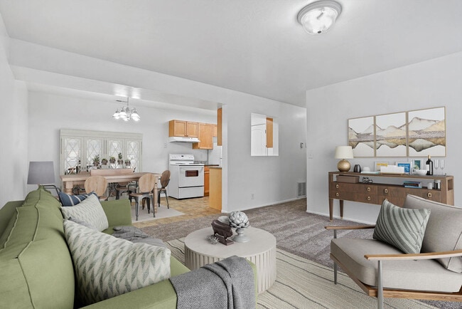 Building Photo - Brighton Park Rental