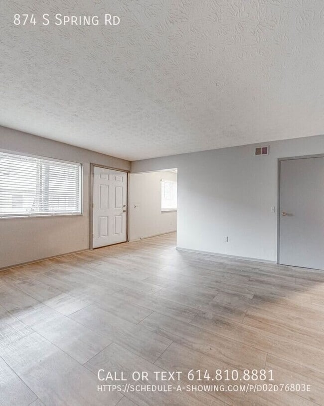 Photo - 874 S Spring Rd