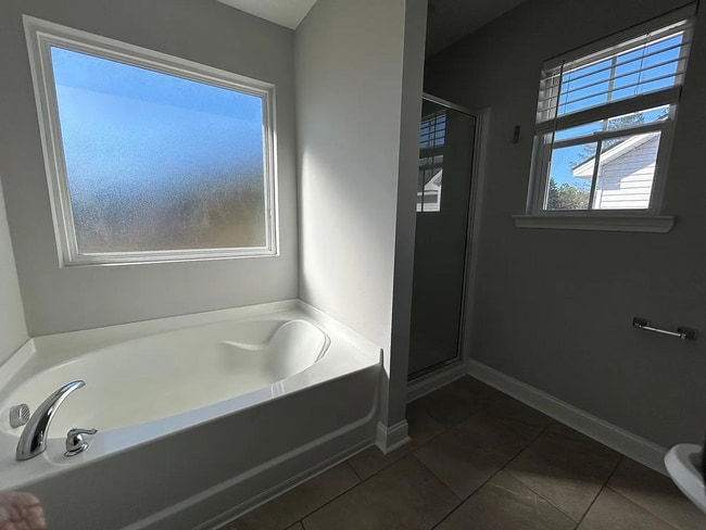 Photo - FALL MOVE-IN SPECIAL: 50% OFF 1st MONTH'S ...