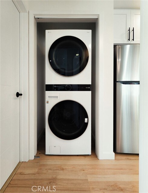 Photo - 22131 Bassett St