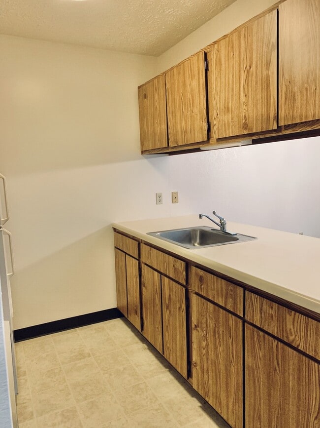 Foster Apartments