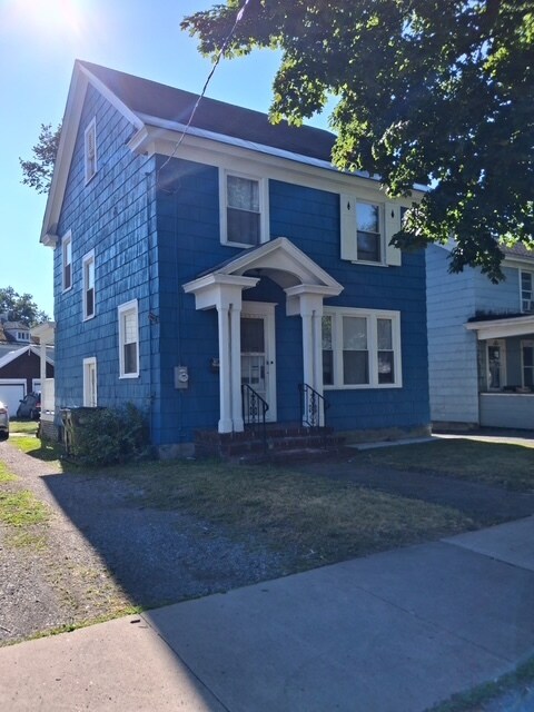 119 Turin St