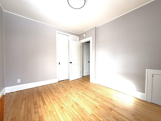 Photo - 1532 S 64th St