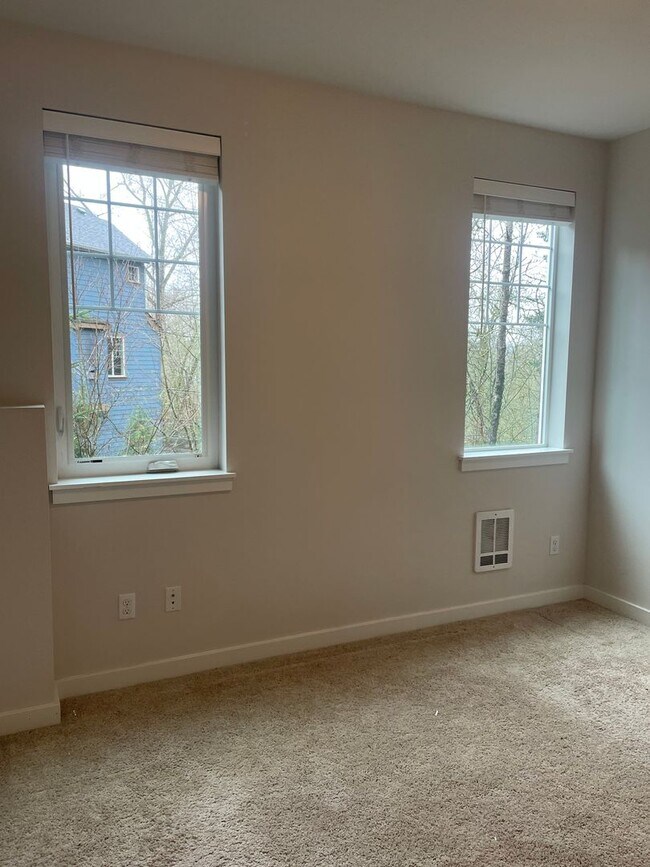 Photo - 2 bed/1 bath in Southeast Redmond