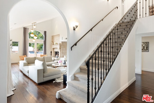 Photo - 1717 Ferrari Dr