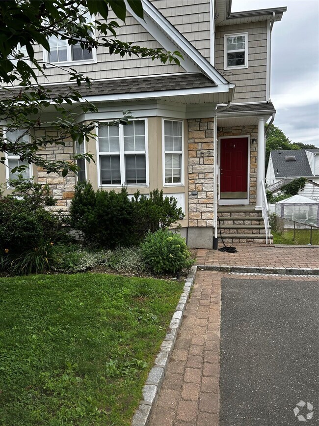 Building Photo - 62 Kirkwood Rd Rental