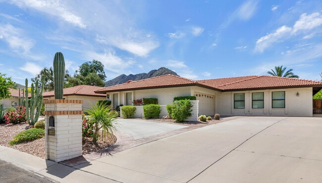 Photo - 8818 North 47th Pl