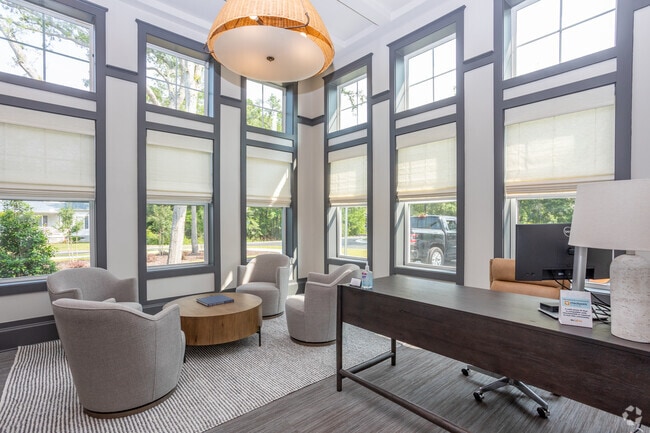 Stylish Clubhouse - The Nixon Apartments