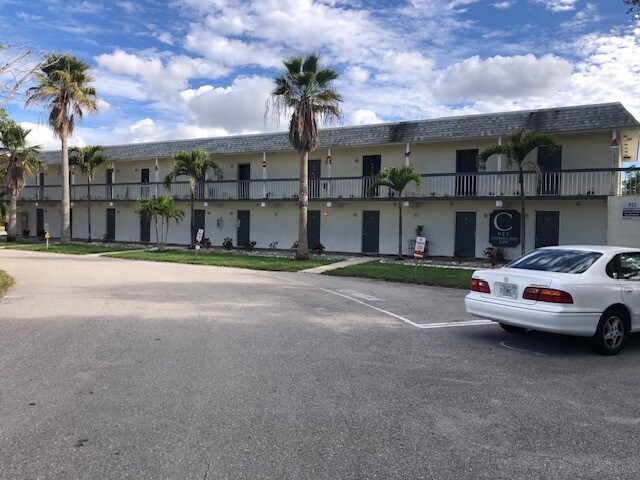 Photo - 922 Courting Ln Unit N