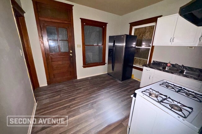 Photo - 11140 S Parnell Ave