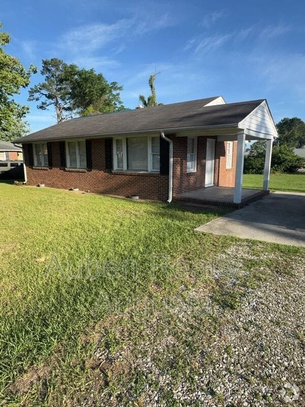 Building Photo - 3524 Rainbow Rd Rental