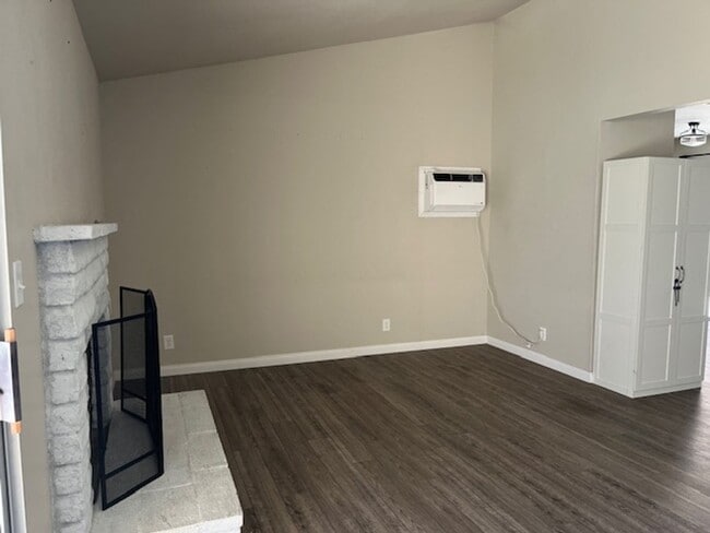 Photo - 3 Bed 2 Bath House located in the Heart of Tehachapi! Available 3/1/2026!