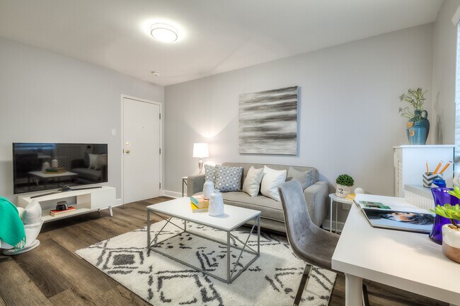 Brand New 1 Bedroom Apartment Available in Cabbagetown