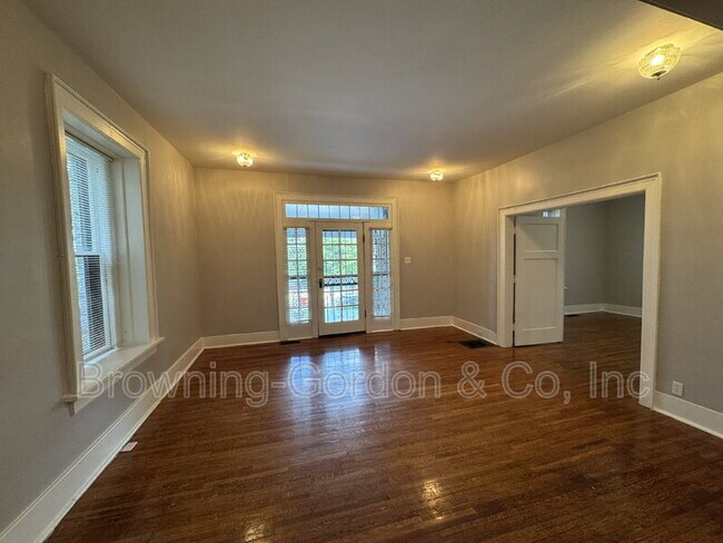 Photo - 1503 Bernard Ave House