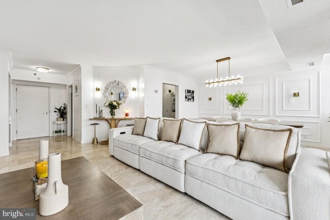 Photo - 5505 Seminary Rd Unidad 1810N