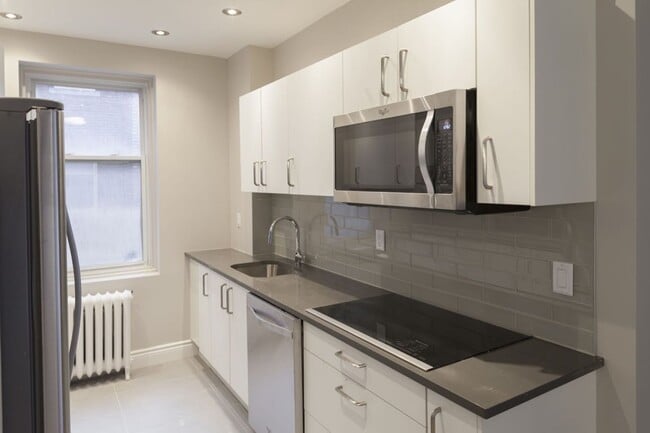 Photo - 4557 Rue Sherbrooke O Unit 204
