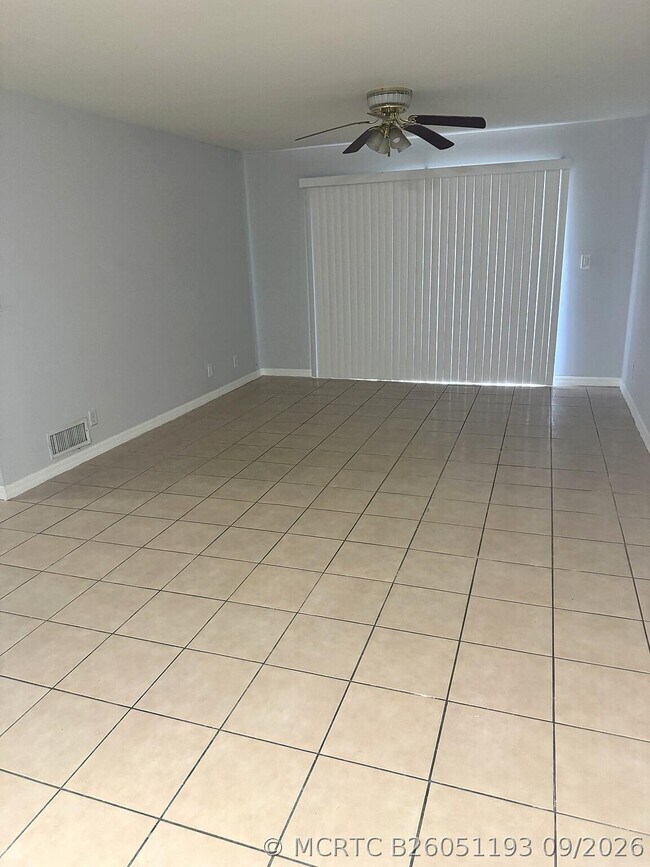 Photo - 2800 NW 55th Ave Unit 2c