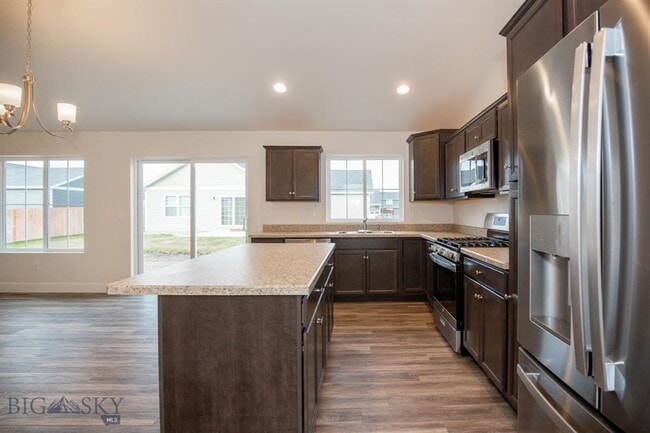 Building Photo - Brand New 4 Bedroom Home