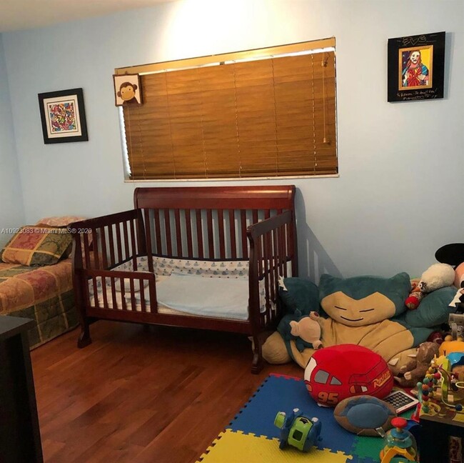 Photo - 8625 NW 8th St Unidad 317