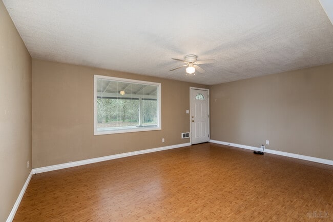 Photo - 58775 Childs Rd