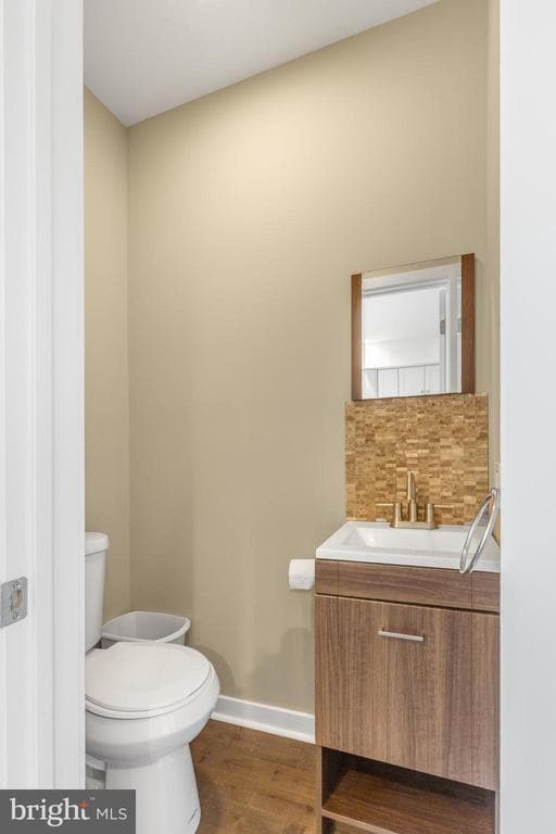 Photo - 2030 Sepviva St Unit 2