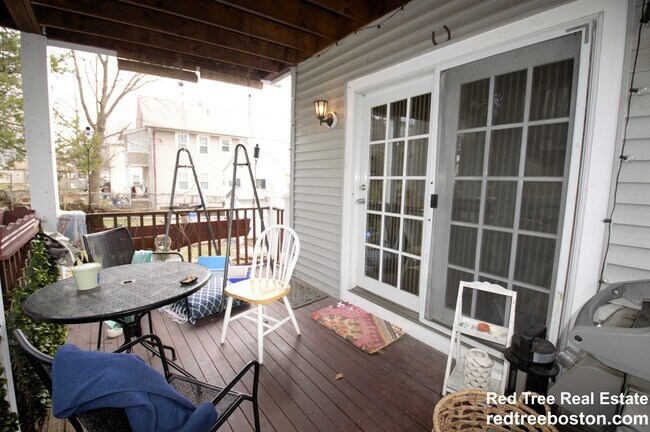 Photo - 55 Hobart St