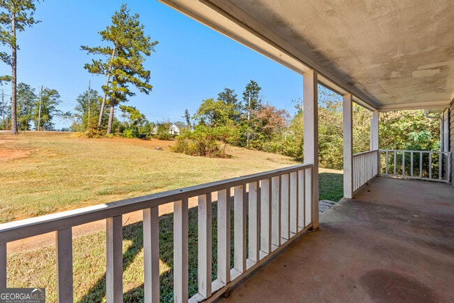 Photo - 168 Old Corinth Rd