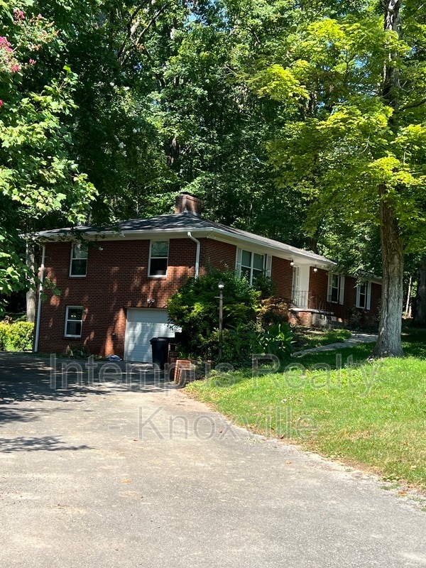 Photo - 5801 Ridgewood Rd