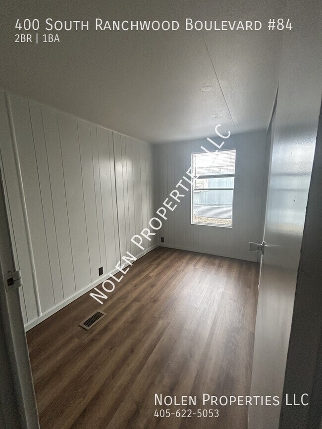 Photo - 400 S Ranchwood Blvd