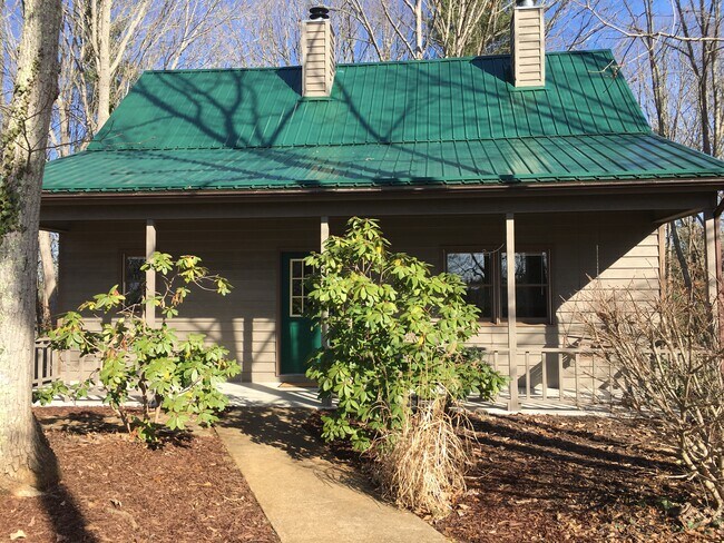 Photo - 32 Cedar Hill Ln