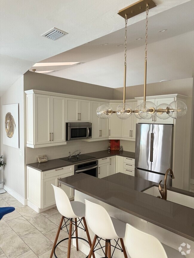 Building Photo - 6628 New Haven Cir Rental