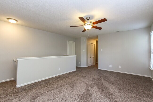 Photo - 10153 Split Rock Way