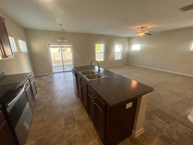 Photo - 224 Jerri Ln