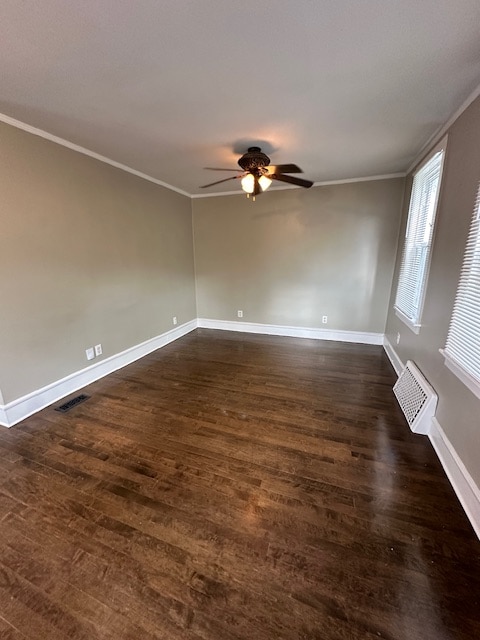 Photo - 310 W Scott St