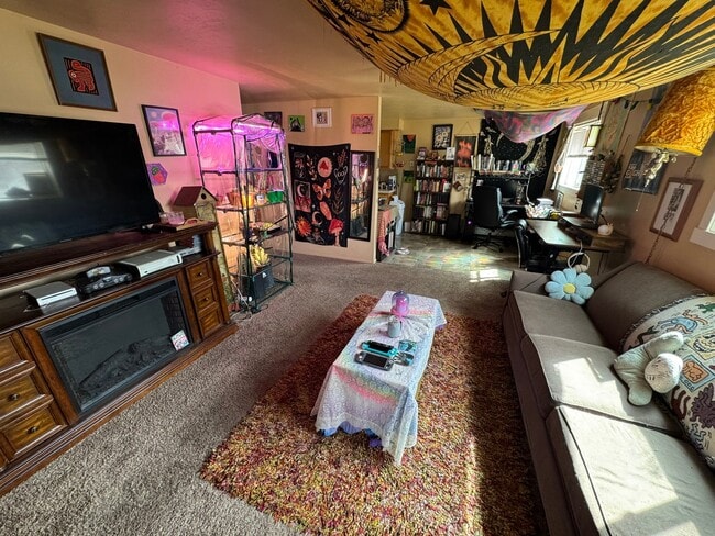 Photo - 1518 Edora Rd Unit 4