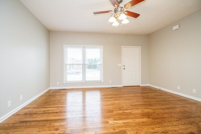 Photo - 2913 Waywood Dr