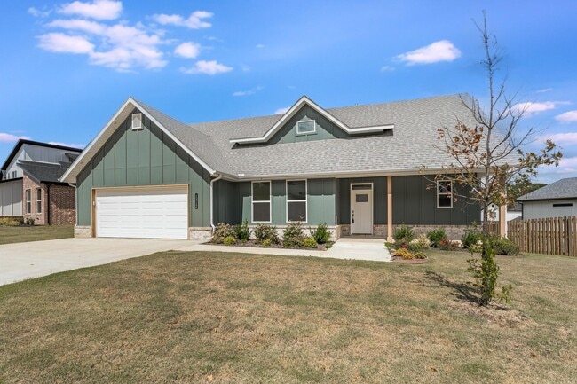 Modern Elegance: Spacious 4-Bedroom New Bu... - Modern Elegance: Spacious 4-Bedroom New Bu... House