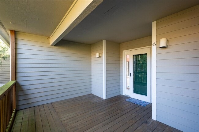 Photo - Yearly Rental: Spacious 3-Bedroom, 2-Bath Condo in The Plantations, Lewes. $2,095/month. Availabl... Unit 6