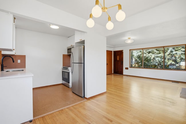 Photo - 5845 NE 30th Ave Unidad 5845 NE 30th Ave