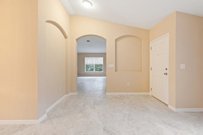 Photo - 57 Pin Oak Dr
