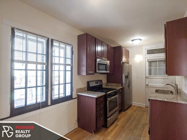 Photo - 4912 N Hoyne Ave Unit 2108-3W