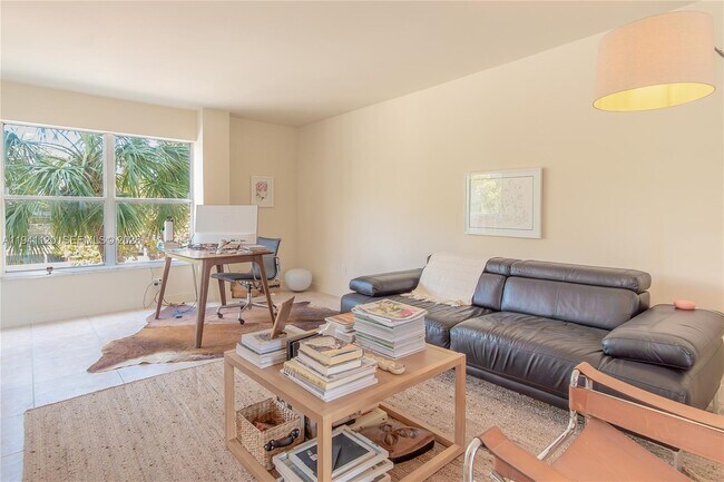 Photo - 1615 West Ave Unit 304