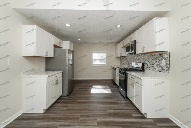 Photo - 2439 Frankford St