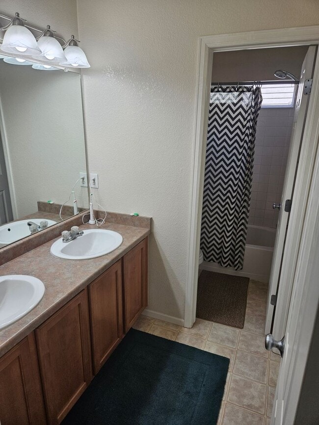 Photo - Amazing Home in Coveted SE Observatory Village